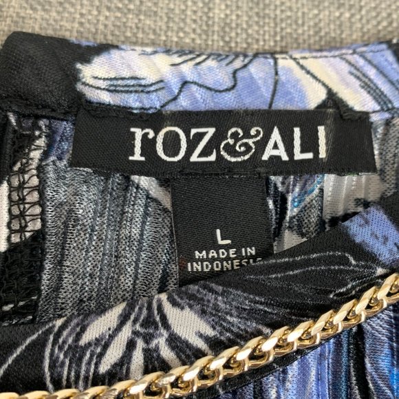 Roz & Ali Textured Floral Sleeveless Blouse Gold Chain Neckline Large Blue Black - Picture 3 of 15